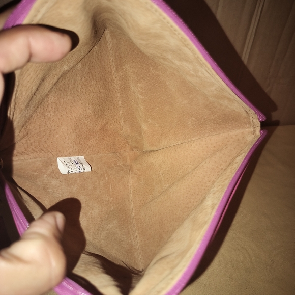 Casa Lopez Piramid Pebbled Leather Bag. - Picture 8 of 15